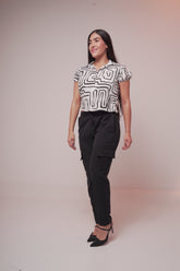 PANTALON MUJER SOLO FONDO BOLSILLOS NEGRO